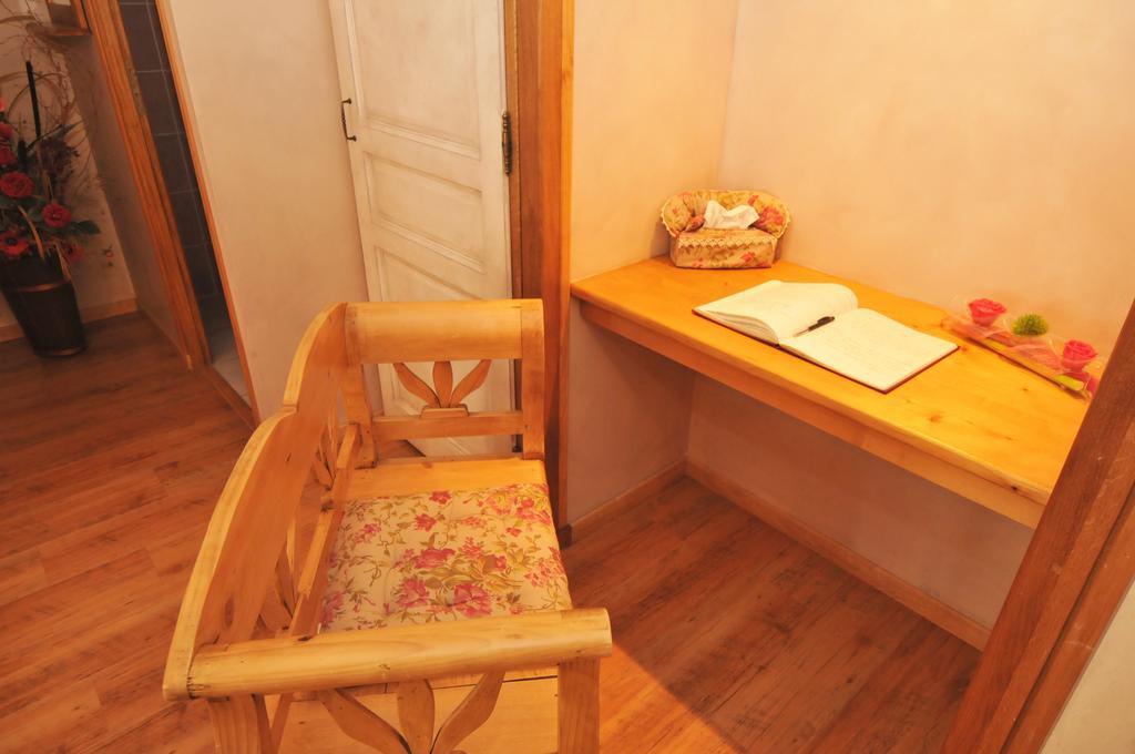 La P'Tite Boulonne Villa Festigny  Room photo